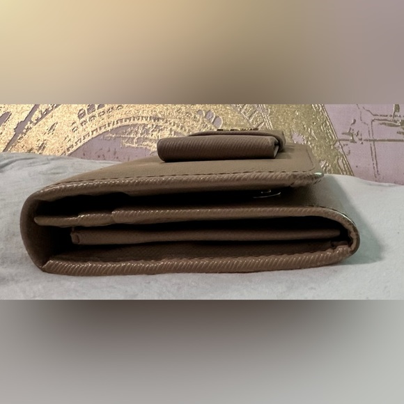 PRADA Pink Taupe Bifold Wallet  Pink Leather Womens Wallet Long Wallet for Gift - Picture 2 of 9